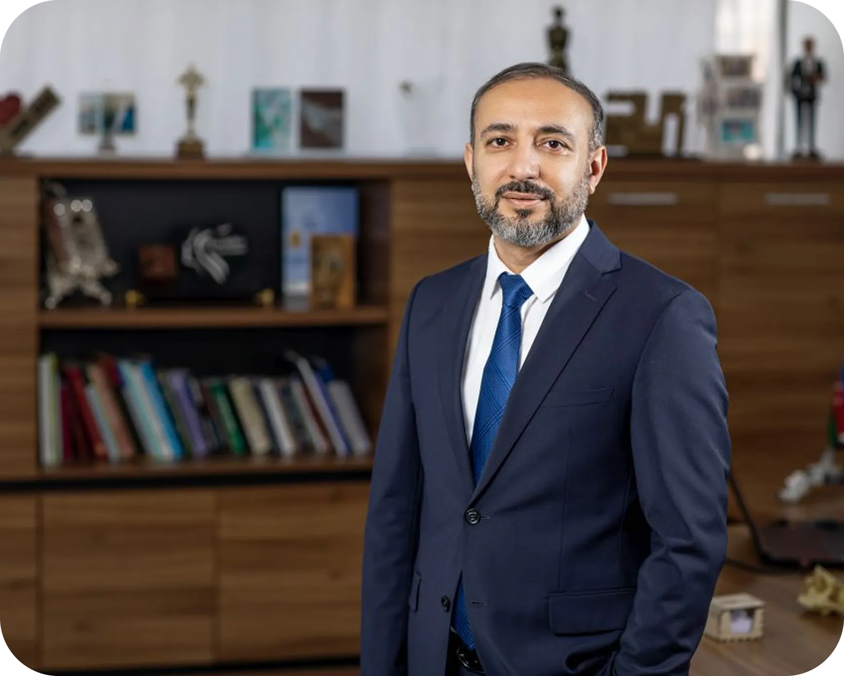 T.Ü.F.D PƏRVİZ ASLANOV (LOR ESTETİK CƏRRAH)